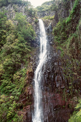 Fototapeta premium Wodospad Risco na Maderze