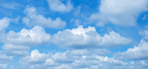 Obraz na płótnie Canvas blue sky with cloud abstract background panorama