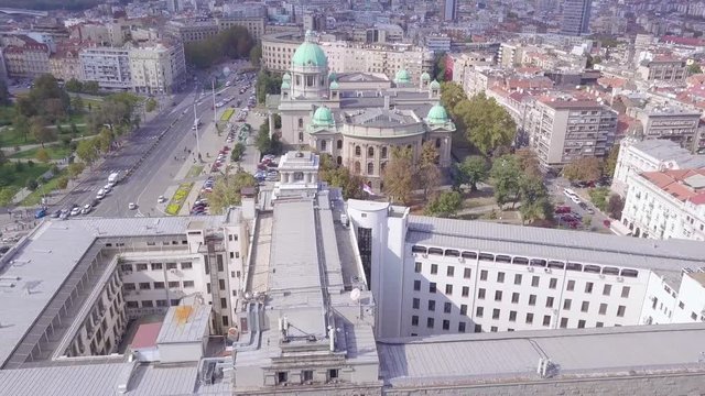 Incredible revealing 4k shot of Post office and Parliament in Belgrade