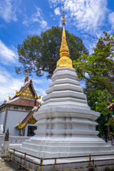 Fototapeta premium Wat Chedi Luang temple buildings, Chiang Mai, Thailand