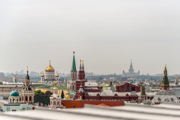 Obraz premium Cityscape overlooking the Moscow Kremlin. View from the height.