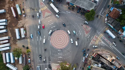 Foto op Aluminium Ariel view of a roundabout in urban Sri Lanka during rush hour © ChamindaSilva