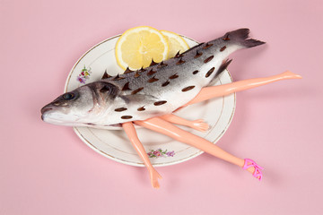 lemon fish pink plate doll and thorns