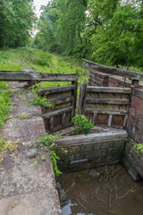 Fototapeta premium Ruins of a lock on the Chesapeake and Ohio Canal