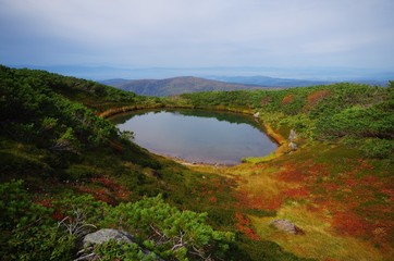 北海道　秋の満月沼