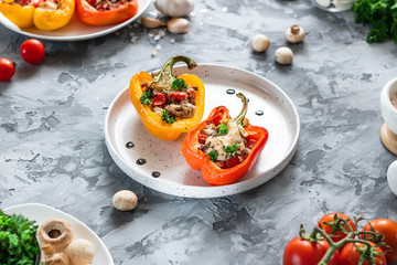 Baked pepper with chicken, mushrooms and tomatoes.