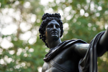 saint petersburg sculpture