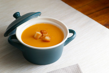 pumpkin cream with croutons