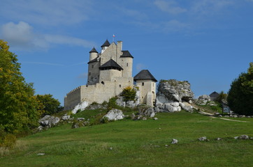 Zamek w Bobolicach, Szlak Orlich Gniazd, Polska