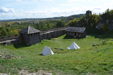 Gród na Górze Birów w Podzamczu, Ogrodzieniec, polska © Ewa
