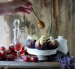 fig with Goat cheese and honey