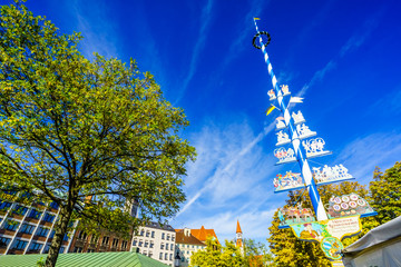 View on Maypole at Viktualienmarkt in Munich, Germany - obrazy, fototapety, plakaty