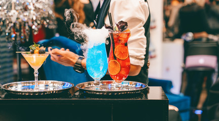 Image of bar with cocktails