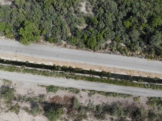 camino desertico desde el aire