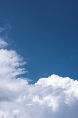 青空　空　雲　背景　背景素材