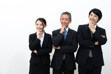 ビジネスグループ　白バック