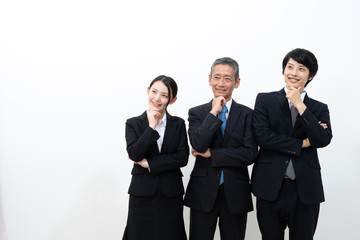 ビジネスグループ　白バック