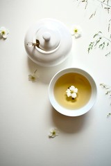 Obraz na płótnie Canvas Tea set, teapot and sugar bowl, on white background