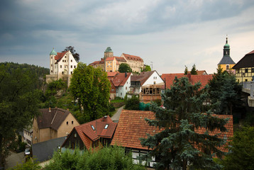 Obraz premium Town of Hohnstein with Hohnstein castle in Saxon Switzerland, Germany.