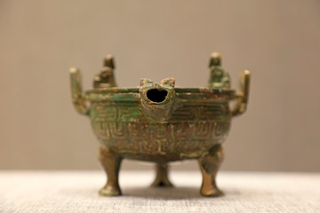 Chinese ancient bronze crafts