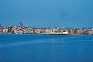 Fototapeta na wymiar long exposure sea and city view