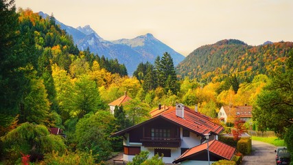 Fototapeta na wymiar house in the mountains