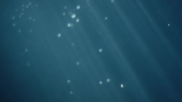 Unterwasser Aufnahme Licht und Blasen - Underwater Footage Light and Bubbles