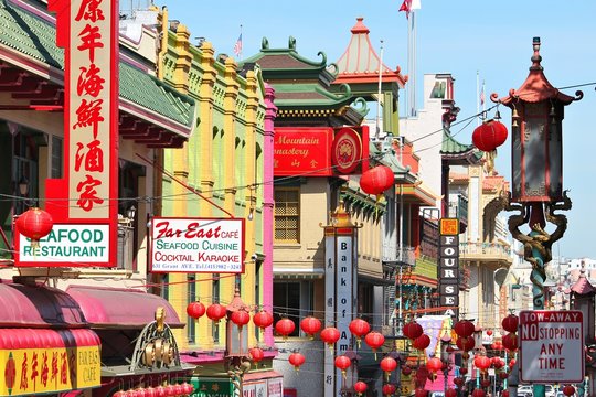 SAN FRANCISCO, USA - APRIL 8, 2014: Chinatown in San Francisco, USA. San Francisco Chinatown is the largest Chinese community outside Asia (100,000 people).