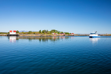 Fototapeta premium Buholmen in great summer weather, Nordland county