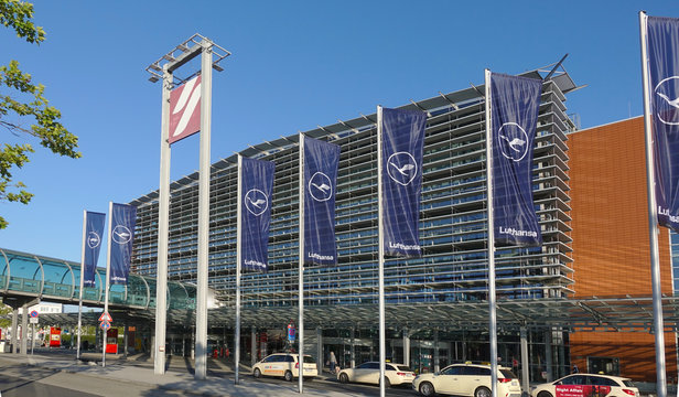 Exterior Of The Dresden Airport With A Line Of Taxis Waiting At The Curb. Photo Taken In Dresden, Saxony / Germany - July 10, 2019.