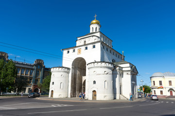 Fototapeta na wymiar Vladimir. Attraction of the city-the Golden gate in the city center
