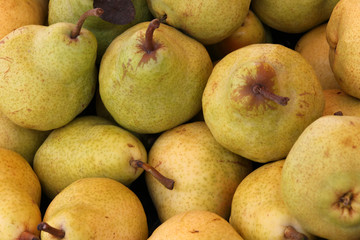 backtgroun of ripe pears