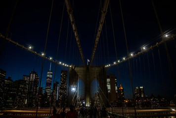 Fototapeta premium dark ny from the bridge