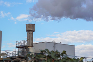 Smoke from the pipes of heat station - Moscow