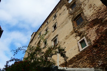 Fototapeta premium Burg Palais Neuhaus in der Steiermark