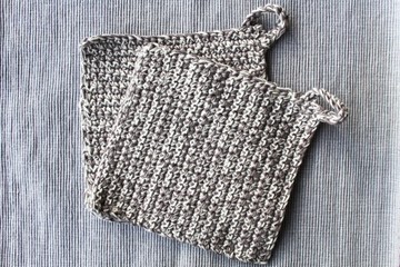 Selbst gehäkelte Topflappen