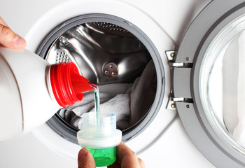 liquid detergent bottle pour washing machine hand