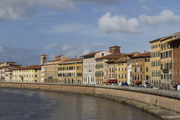 Fototapeta na wymiar Travelling to Pisa, Italy in October