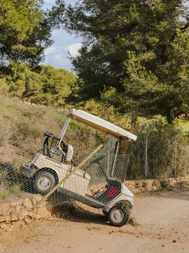 Golf cart crashed into fence