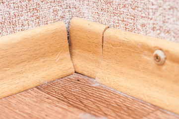 Lack of angular connection of the plinth during installation and installation.