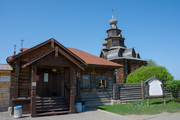 Fototapeta na wymiar Suzdal. A sample of wooden architecture - Church of the Transfiguration