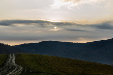 wschód słońca w Bieszczadach
