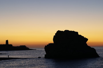  sunrise  beach amanecer en peñon del cuervo malaga andalucia españa 