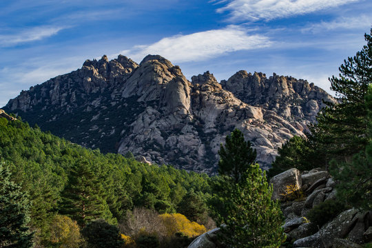 Monta&ntilde;as en La Pedriza, Madrid, Espa&ntilde;a.