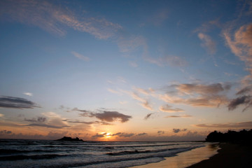 Fototapeta na wymiar Traumhafter Sonnenuntergang am Indischen Ozean