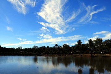 Fototapeta premium SHADES OF SKY