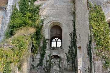 Fototapeta na wymiar Abbaye de Saint Laurent