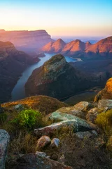 Tuinposter drie rondavels en Blyde River Canyon bij zonsondergang, Zuid-Afrika 72 © Christian B.