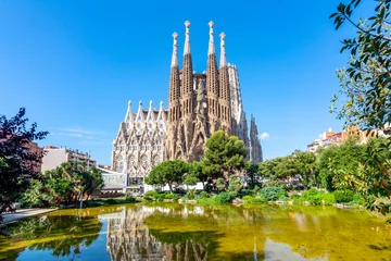 Poster Kathedraal Sagrada Familia in Barcelona, Spanje © Mistervlad