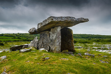 Poulnabrone Dolmen
